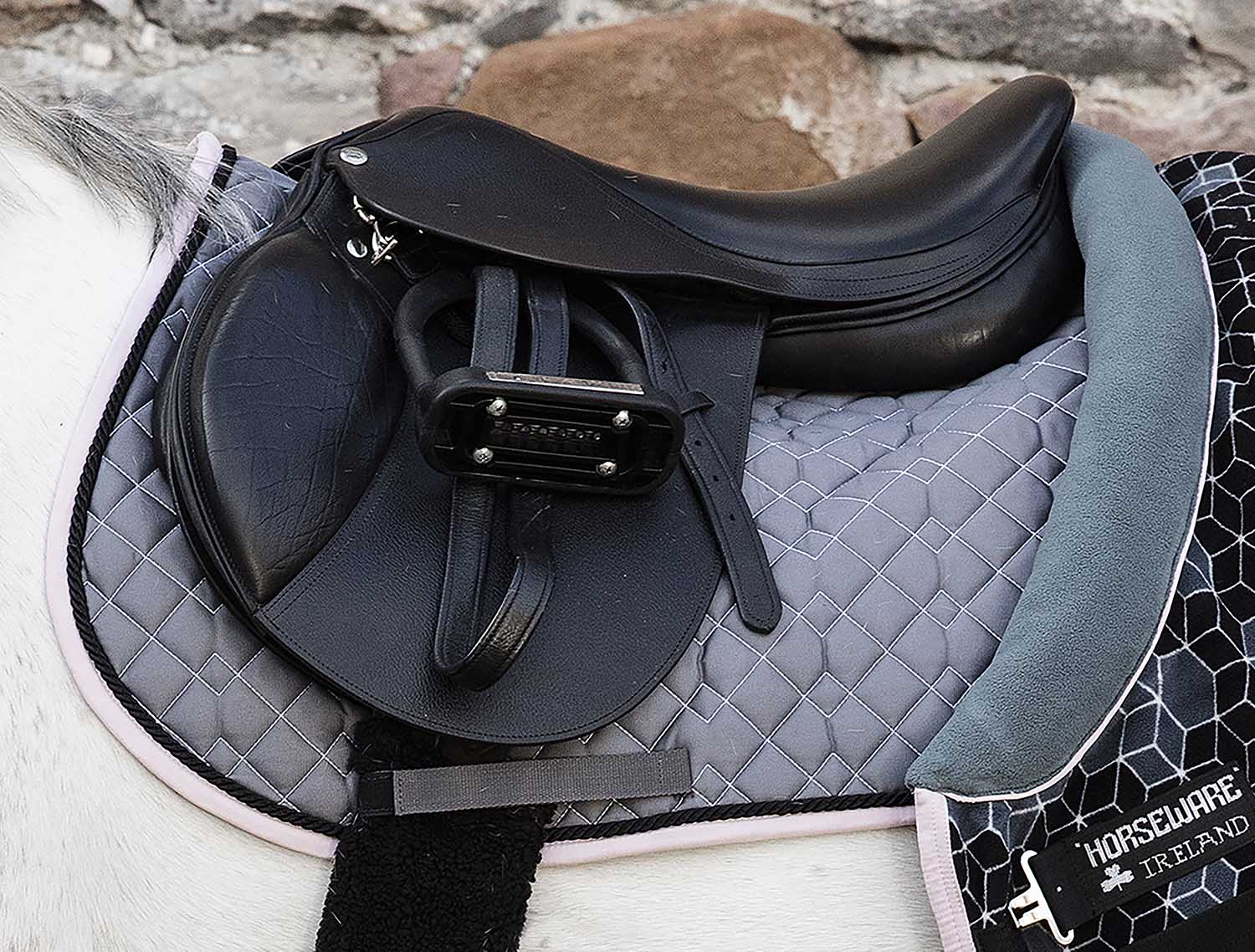 Horseware Everyday Show Jumping Saddle Pad - Pet's Shop