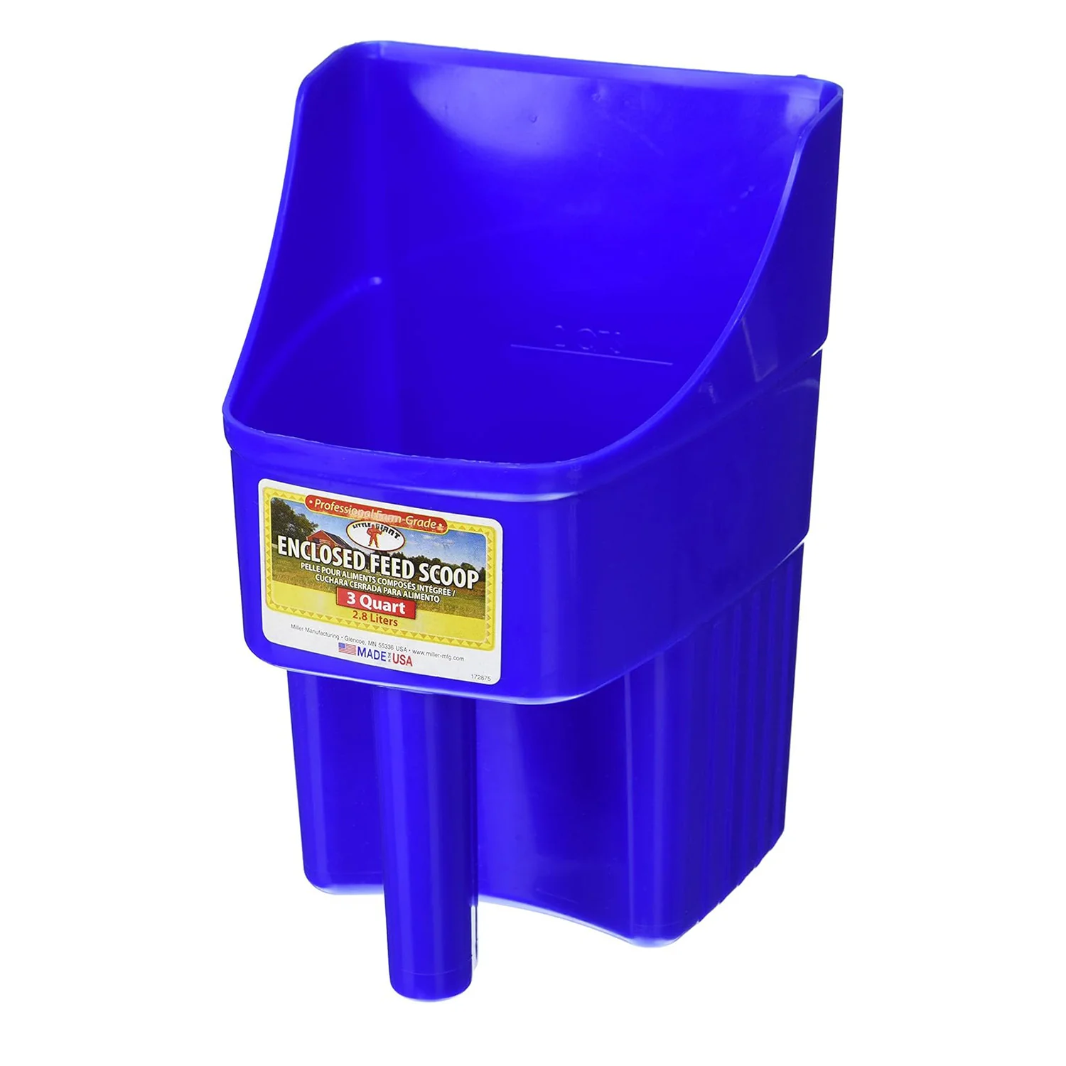 Plastic Enclosed Feed Scoop, 3 Quart - Pet's Shop