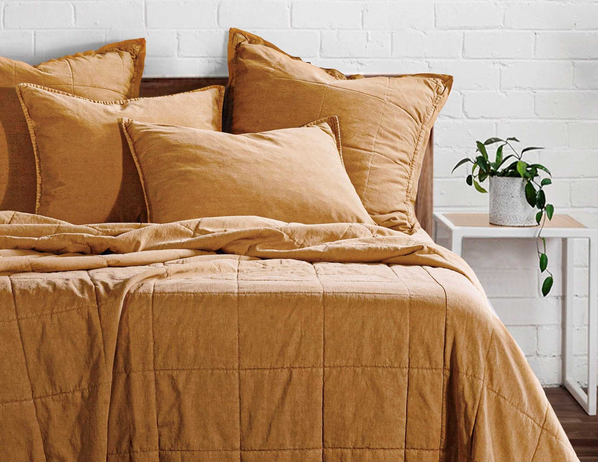 Stonewashed Cotton Canvas Coverlet - Pet's Shop