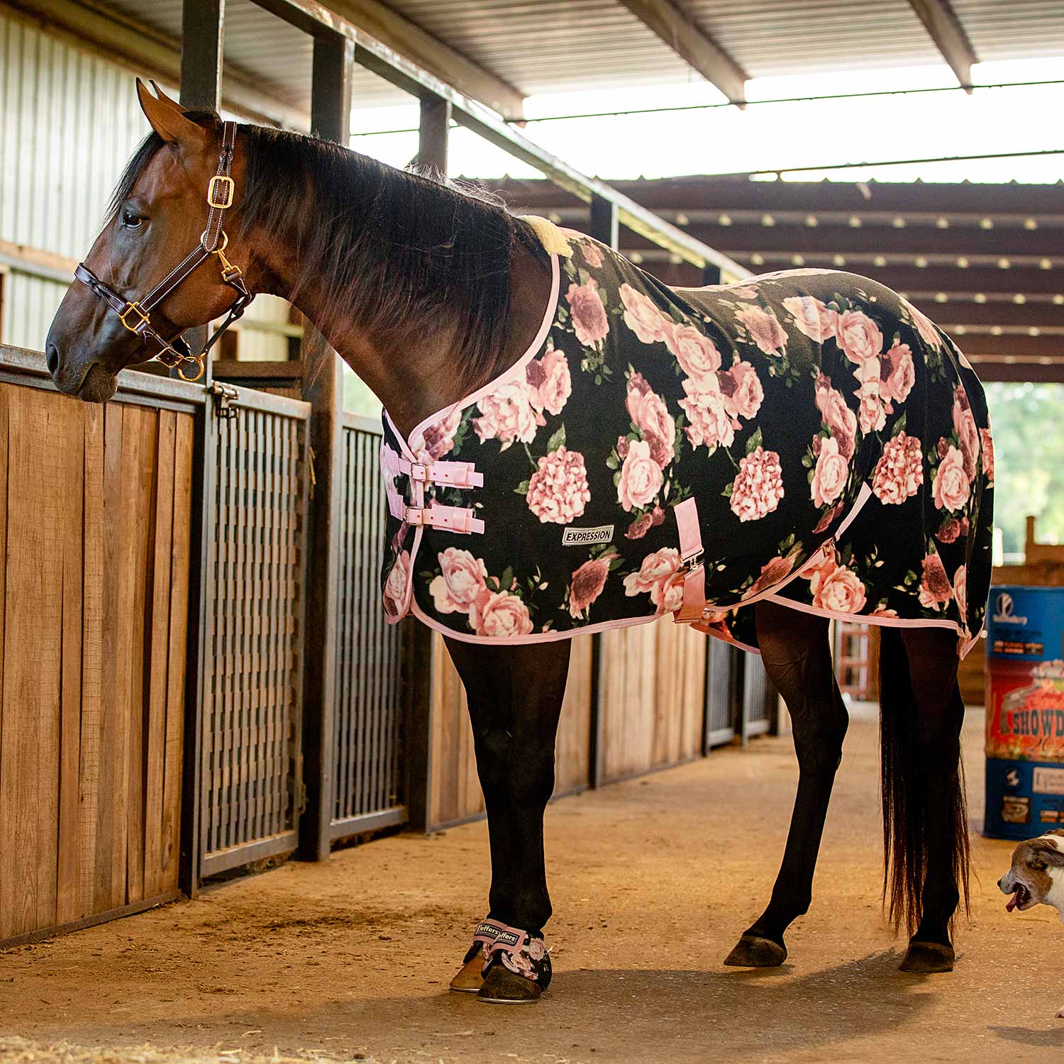 Expression Standard Neck Fleece Horse Cooler, Rose Garden - Pet's Shop