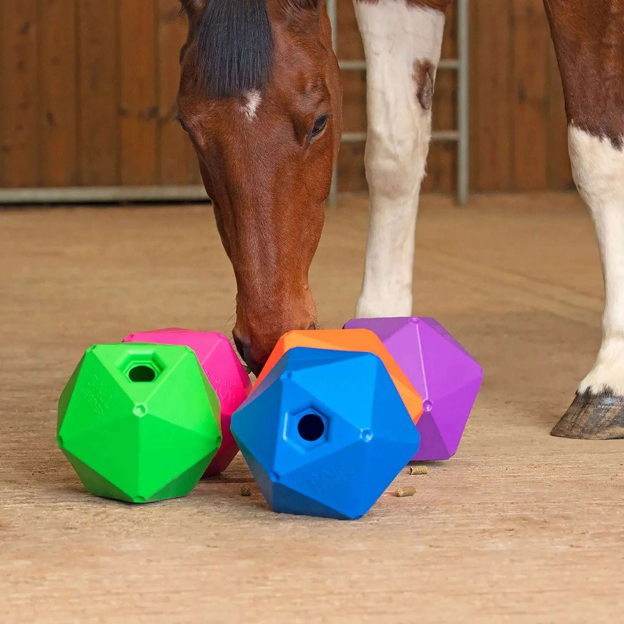 Shires Ball Feeder Horse Toy, 9