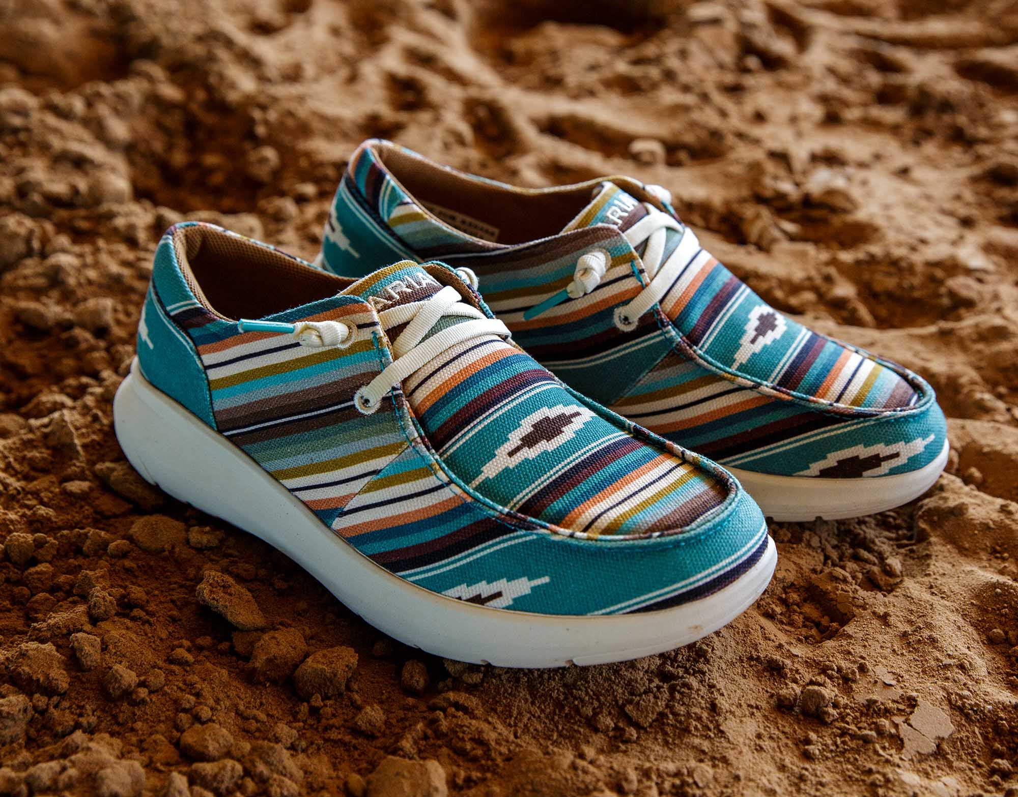 Ariat Women's Hilo Shoes - Pet's Shop