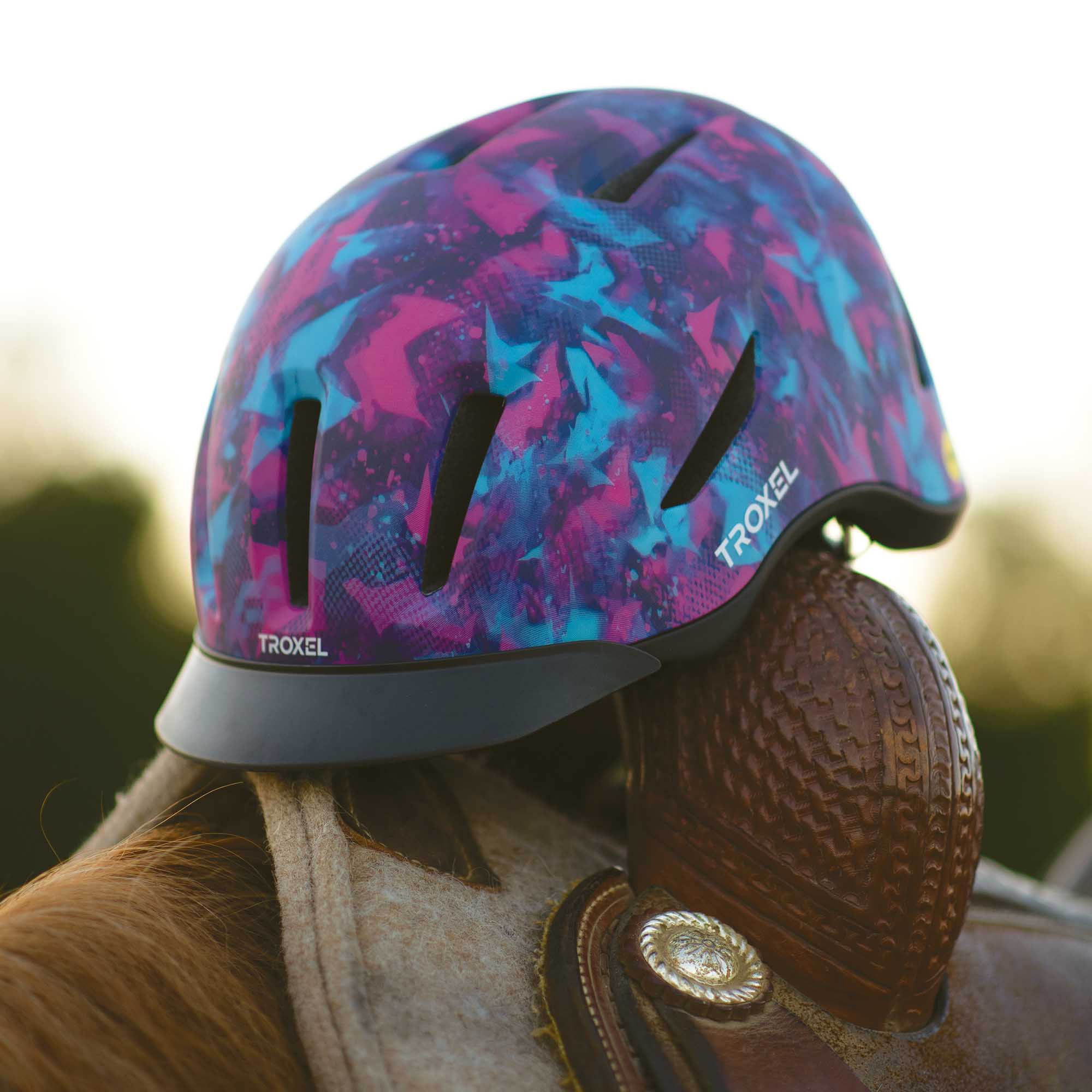 Troxel Terrain Helmet With MIPS - Pet's Shop