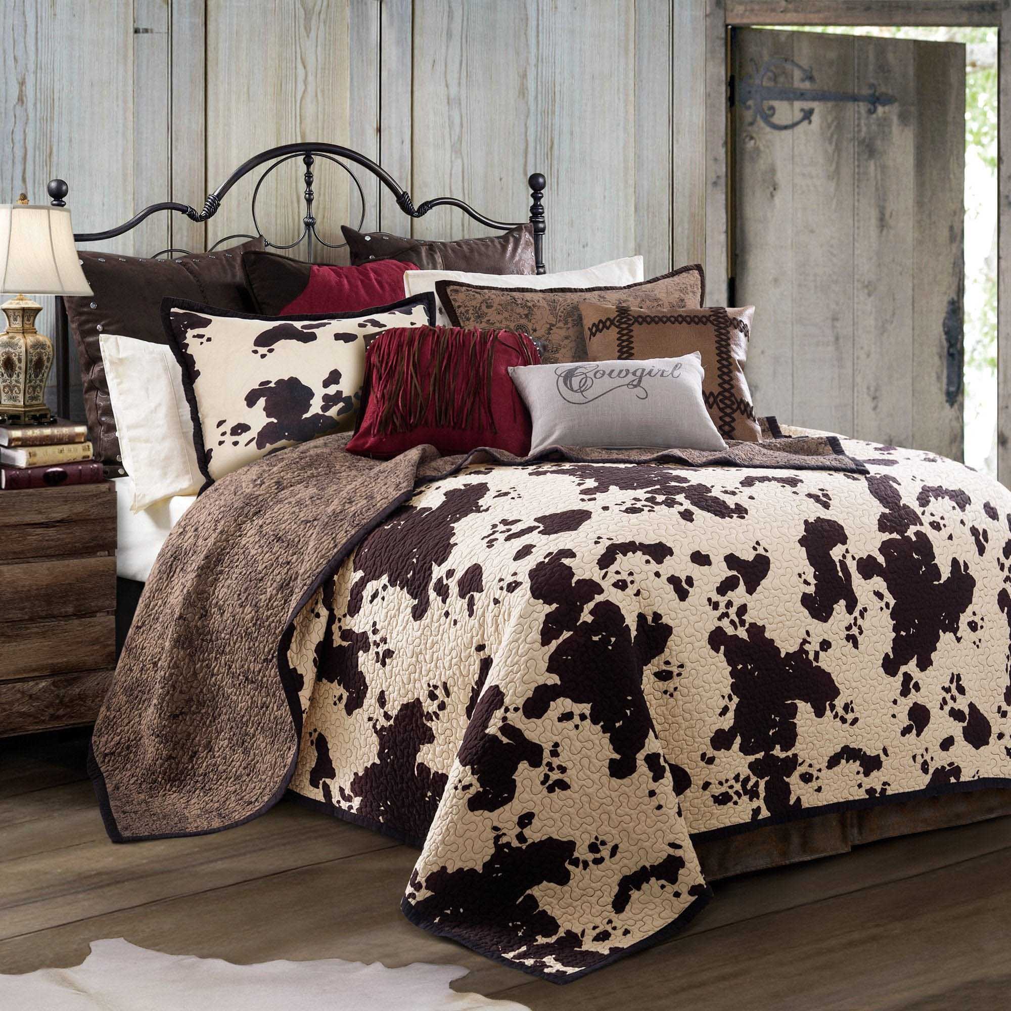 Elsa Cowhide Reversible 3 Piece Quilt Set - Pet's Shop