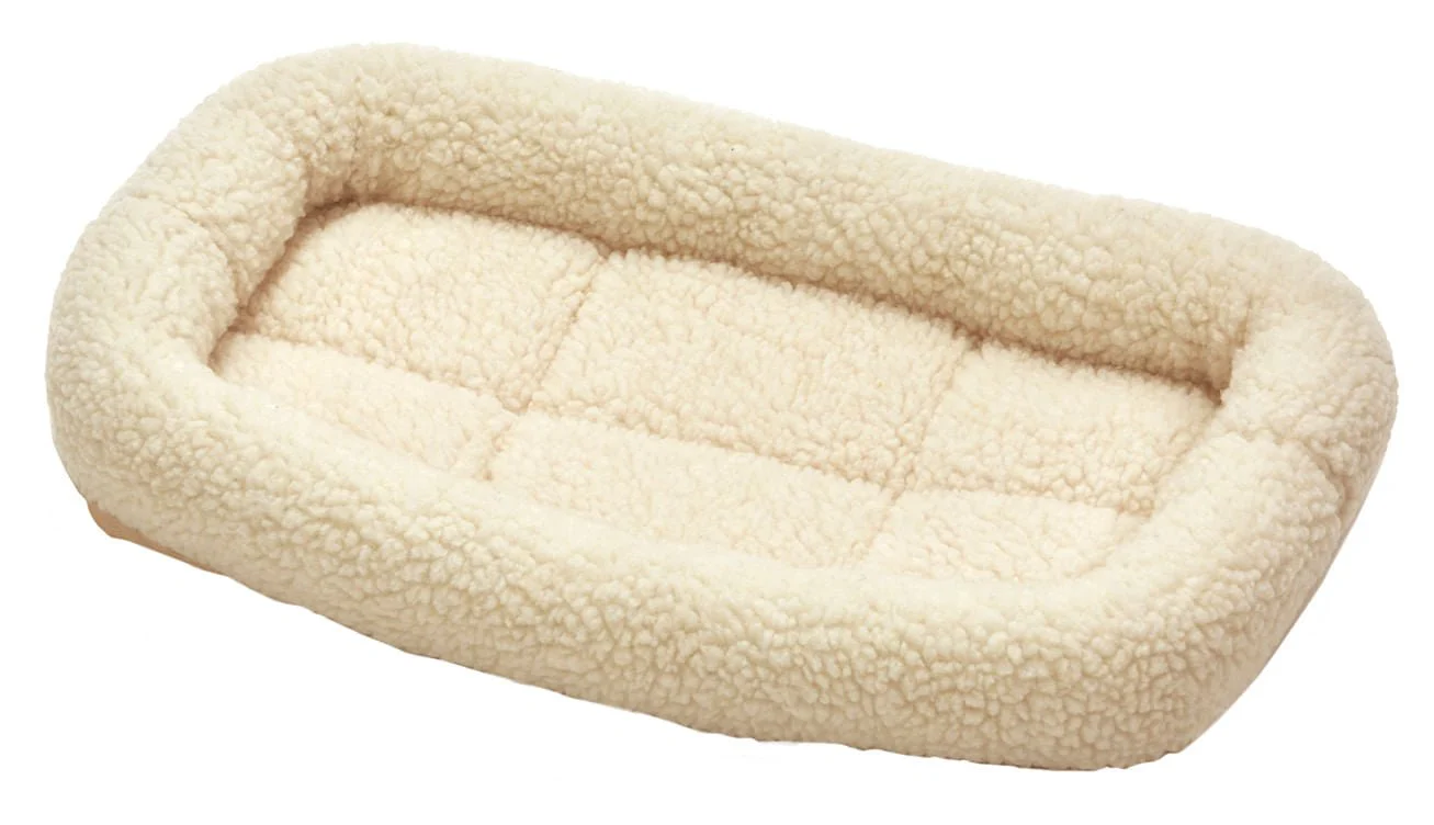 Pet Lodge Fleece Pet Bed for Dogs & Cats, Cream - Pet's Shop