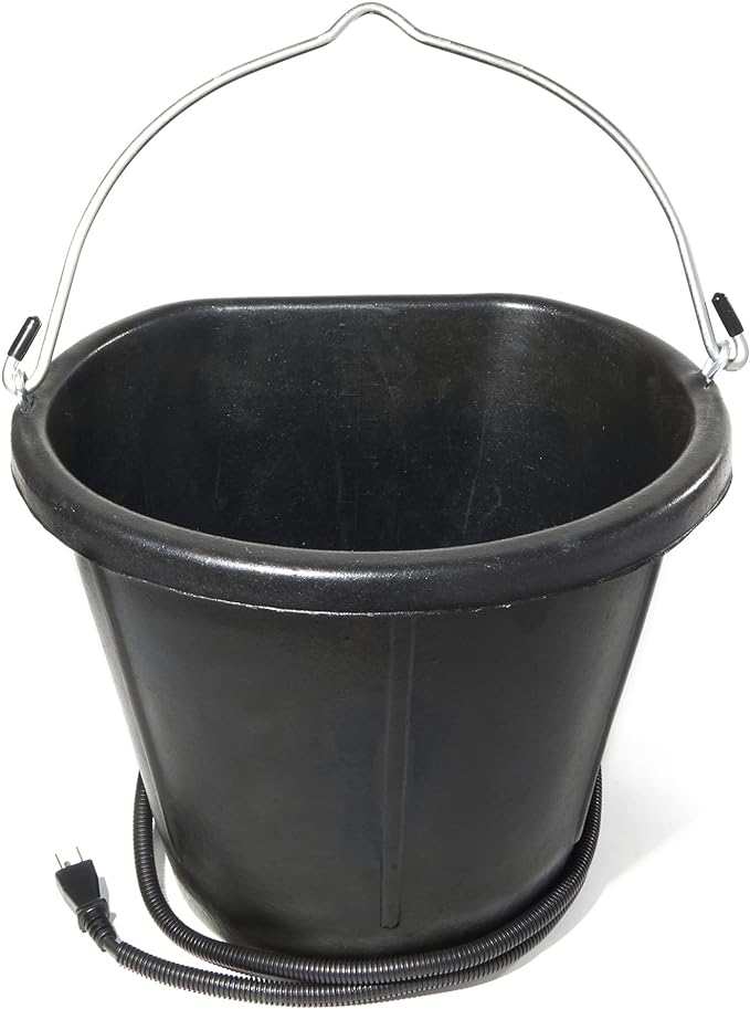 Heated Flat-Back Rubber Bucket for Livestock - Pet's Shop
