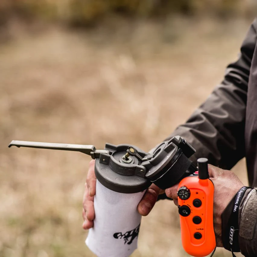 DT Systems SUPER-PRO Dummy Launcher with Dummy - Pet's Shop