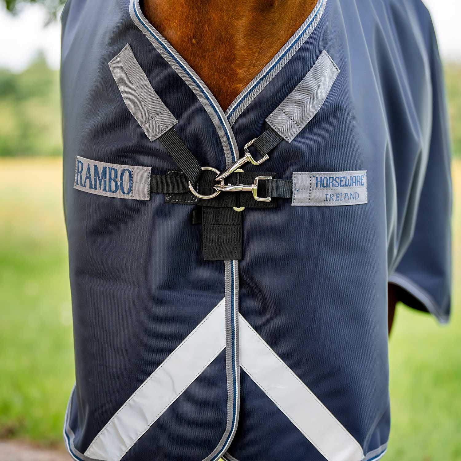 Rambo Supreme Vari-layer Turnout, 450 Gram, Black/Thunderstorm Grey - Pet's Shop