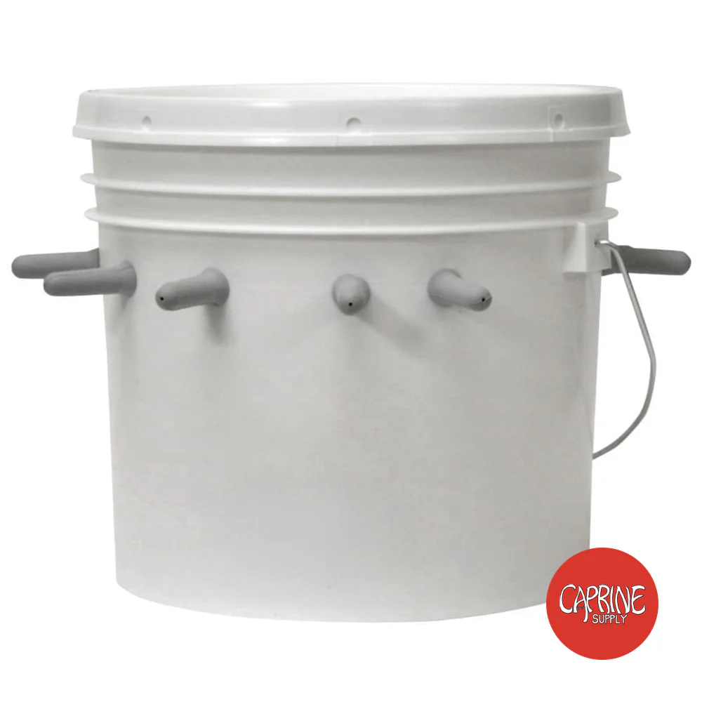 Caprine Feeding Outfit - Pet's Shop